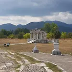 Ξενοδοχείο Hondos Classic & 4*