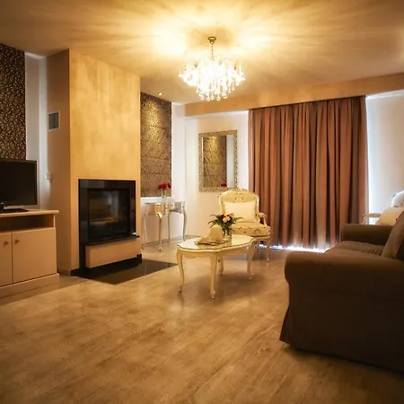 Hondos Classic & Hotel 4*