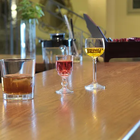 Hondos Classic & Hotel Nestani