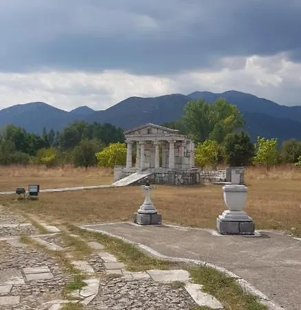 Hotel Hondos Classic & 4*