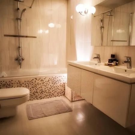 Hotel Hondos Classic & 4*