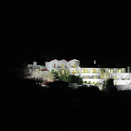 Hotel Hondos Classic & 4*