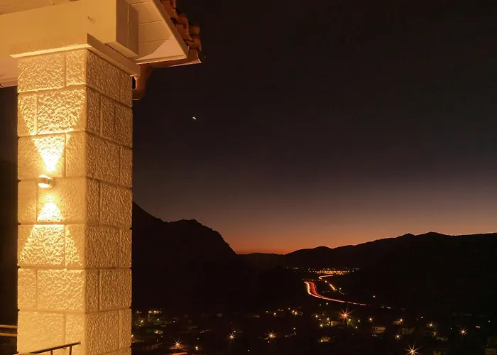 Hondos Classic & Hotel 4*