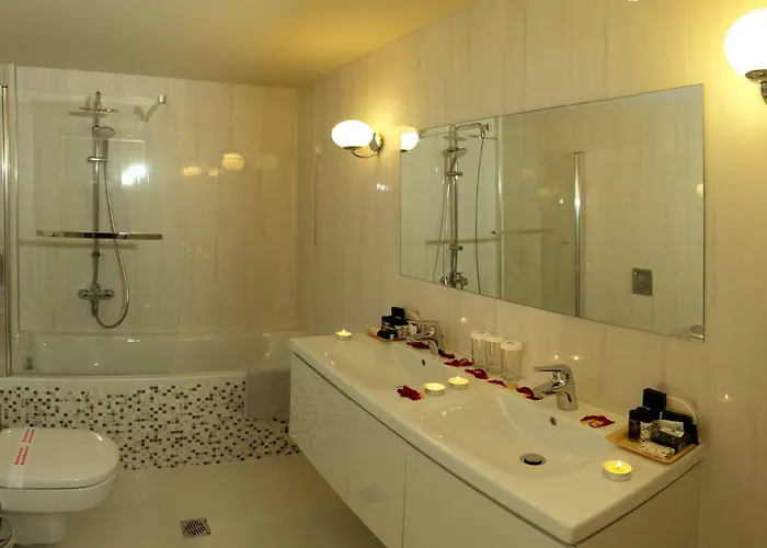 Hotel Hondos Classic &