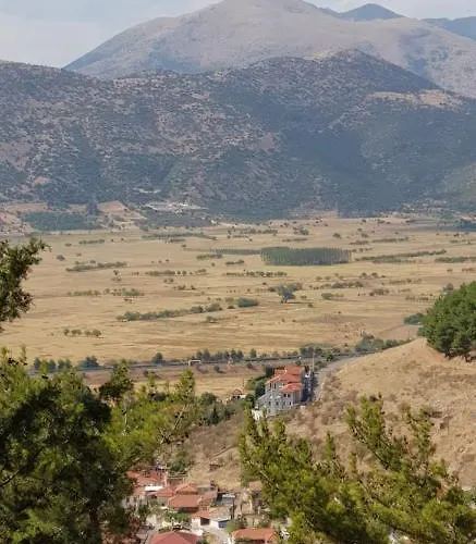 Hondos Classic & Ξενοδοχείο Νεστάνη