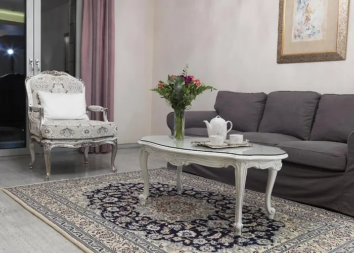 Hotel Hondos Classic & 4*