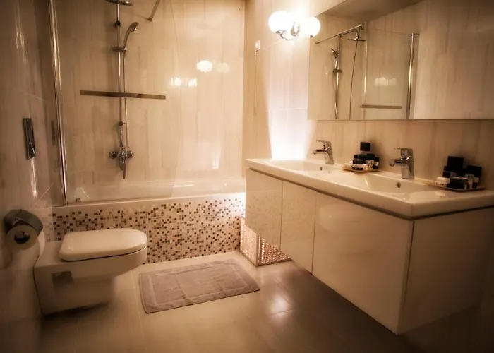 Hotel Hondos Classic & 4*