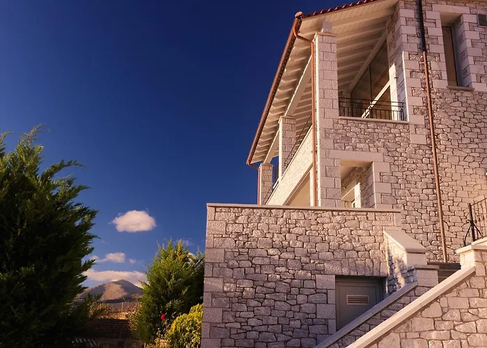 Hotel Hondos Classic & 4*