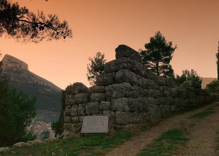 Hondos Classic & Ξενοδοχείο Νεστάνη