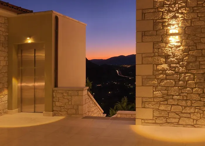 Hondos Classic & 4* Νεστάνη